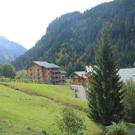 In La Bechigne With Valley Views Apartment *